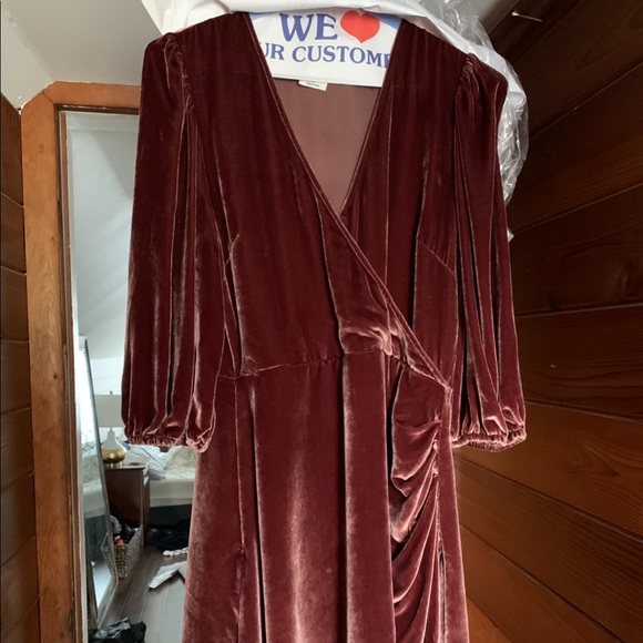 Aritzia Wilfred Lyric Velvet Dress - Picture 4 of 6
